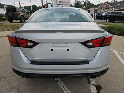 2023 Nissan Altima SR Intelligent AWD