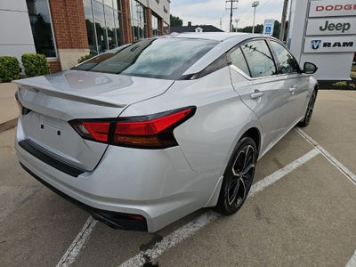 2023 Nissan Altima SR Intelligent AWD