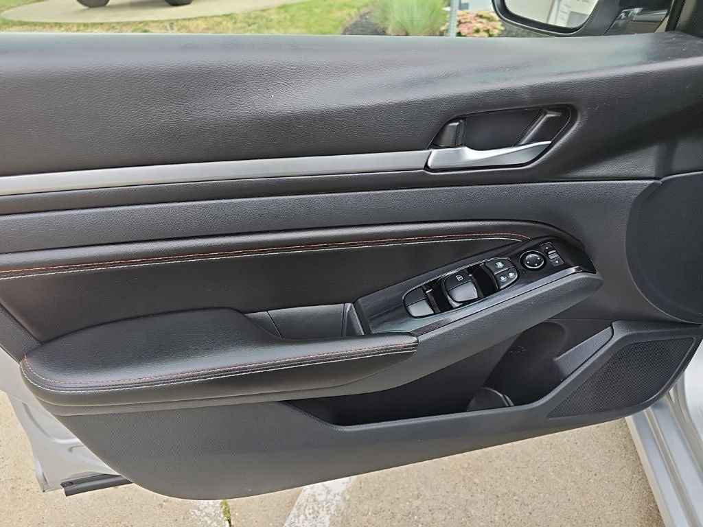2023 Nissan Altima SR Intelligent AWD