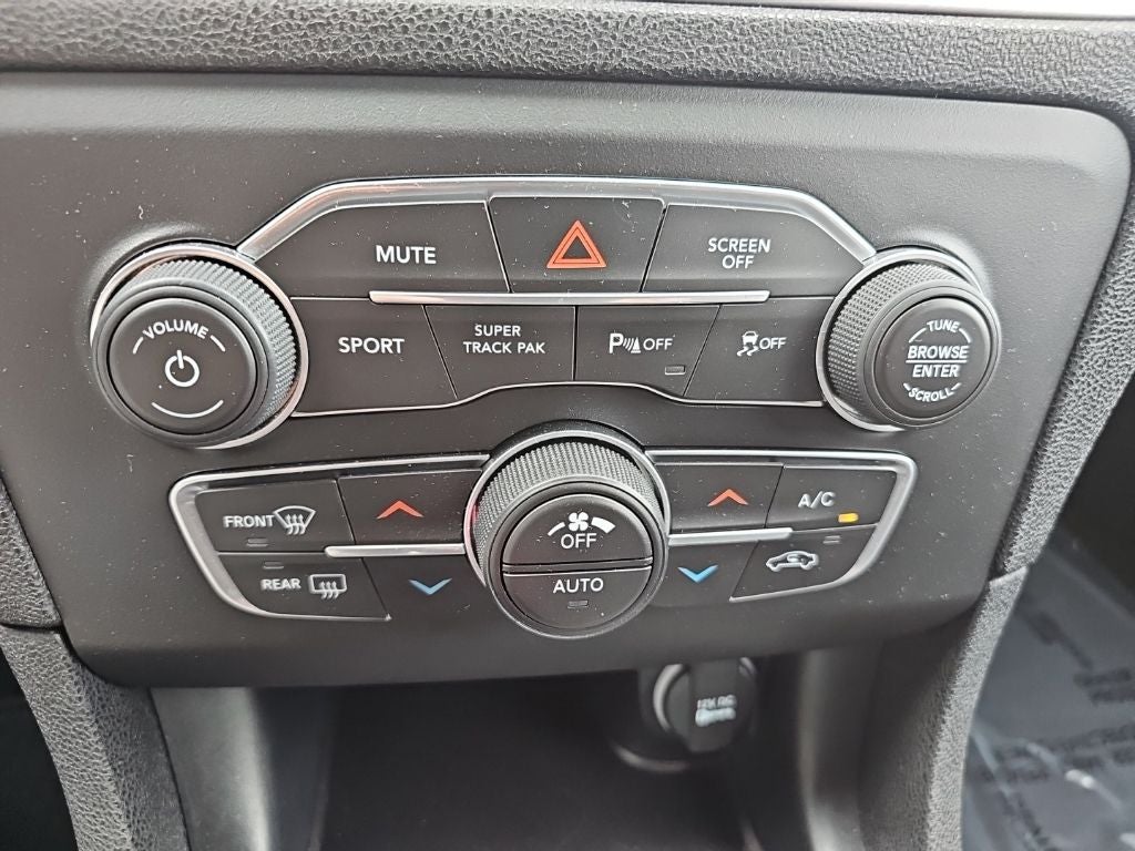 2020 Dodge Charger SXT AWD