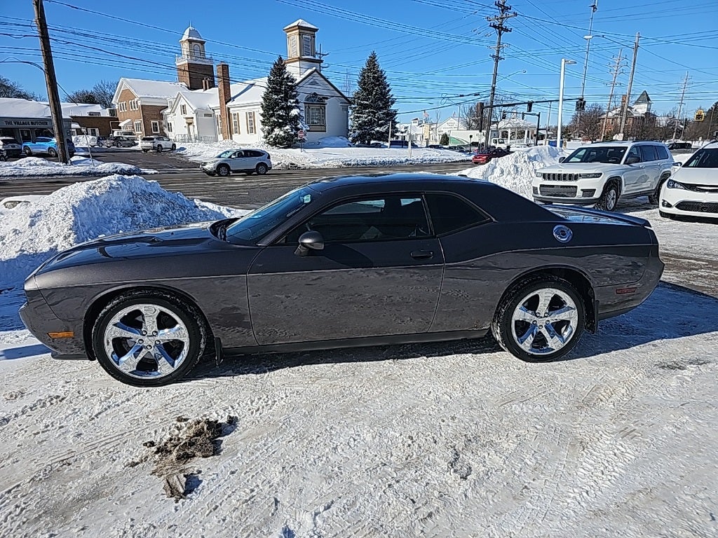 2014 Dodge Challenger SXT