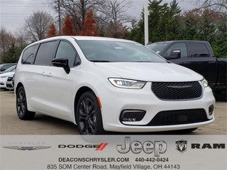 2026 Chrysler Pacifica PACIFICA SELECT