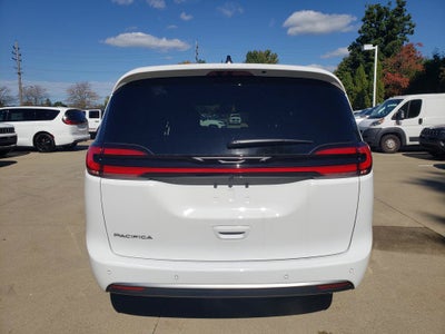 2027 Chrysler Pacifica PACIFICA SELECT