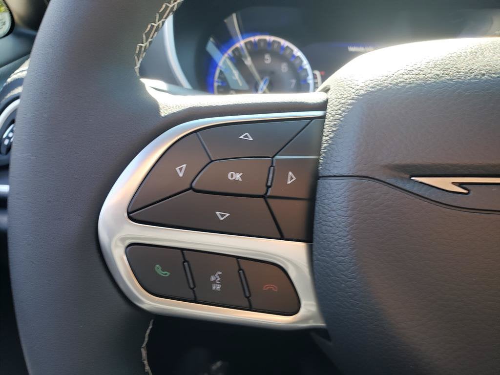 2027 Chrysler Pacifica PACIFICA SELECT