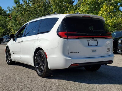2027 Chrysler Pacifica PACIFICA SELECT