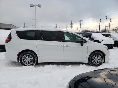 2026 Chrysler Voyager VOYAGER LX