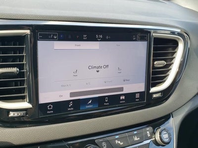 2026 Chrysler Voyager VOYAGER LX