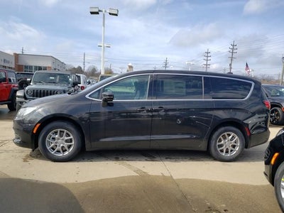 2026 Chrysler Voyager VOYAGER LX