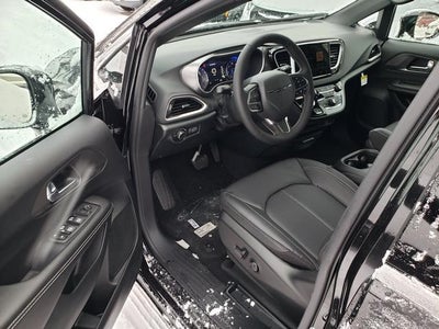 2026 Chrysler Voyager VOYAGER LX