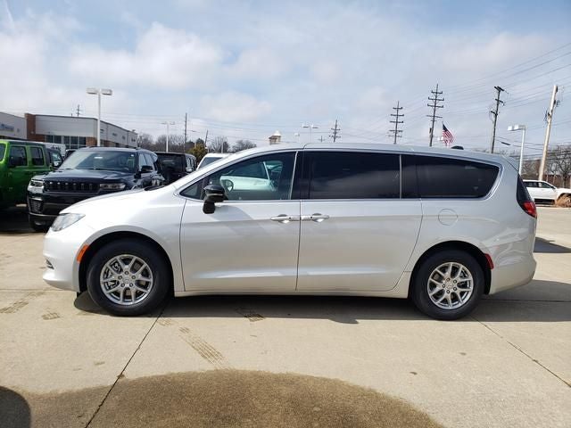 2026 Chrysler Voyager VOYAGER LX