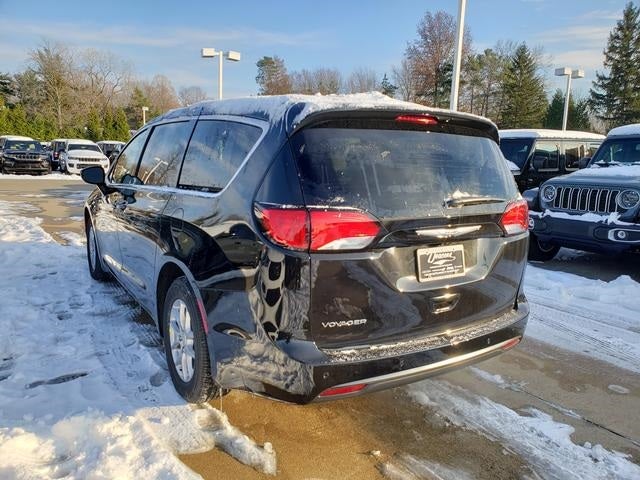 2026 Chrysler Voyager VOYAGER LX