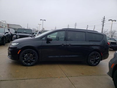 2026 Chrysler Pacifica PACIFICA LIMITED