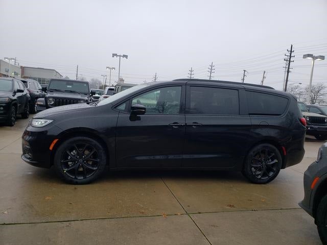 2026 Chrysler Pacifica PACIFICA LIMITED