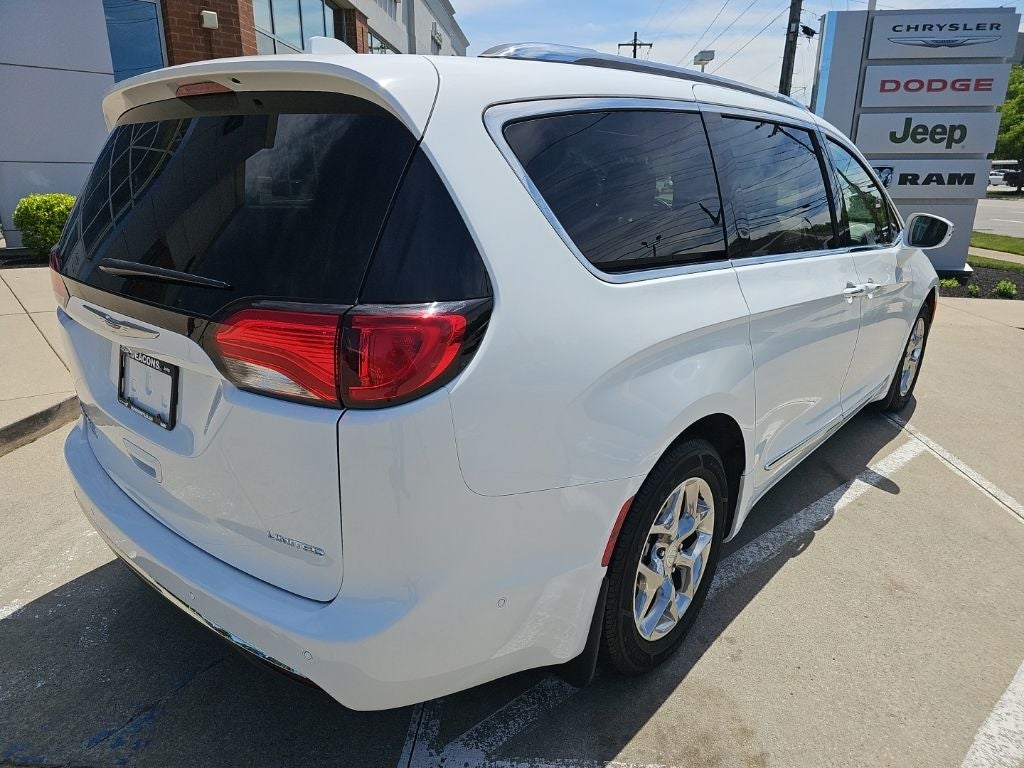 2019 Chrysler Pacifica Limited