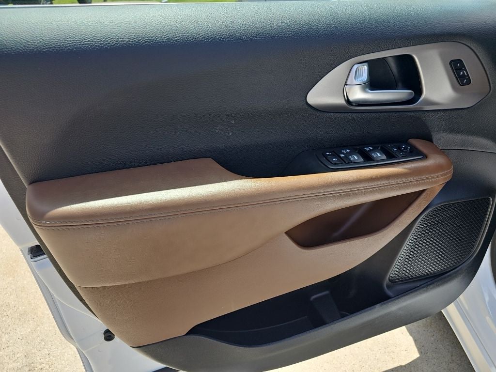 2019 Chrysler Pacifica Limited