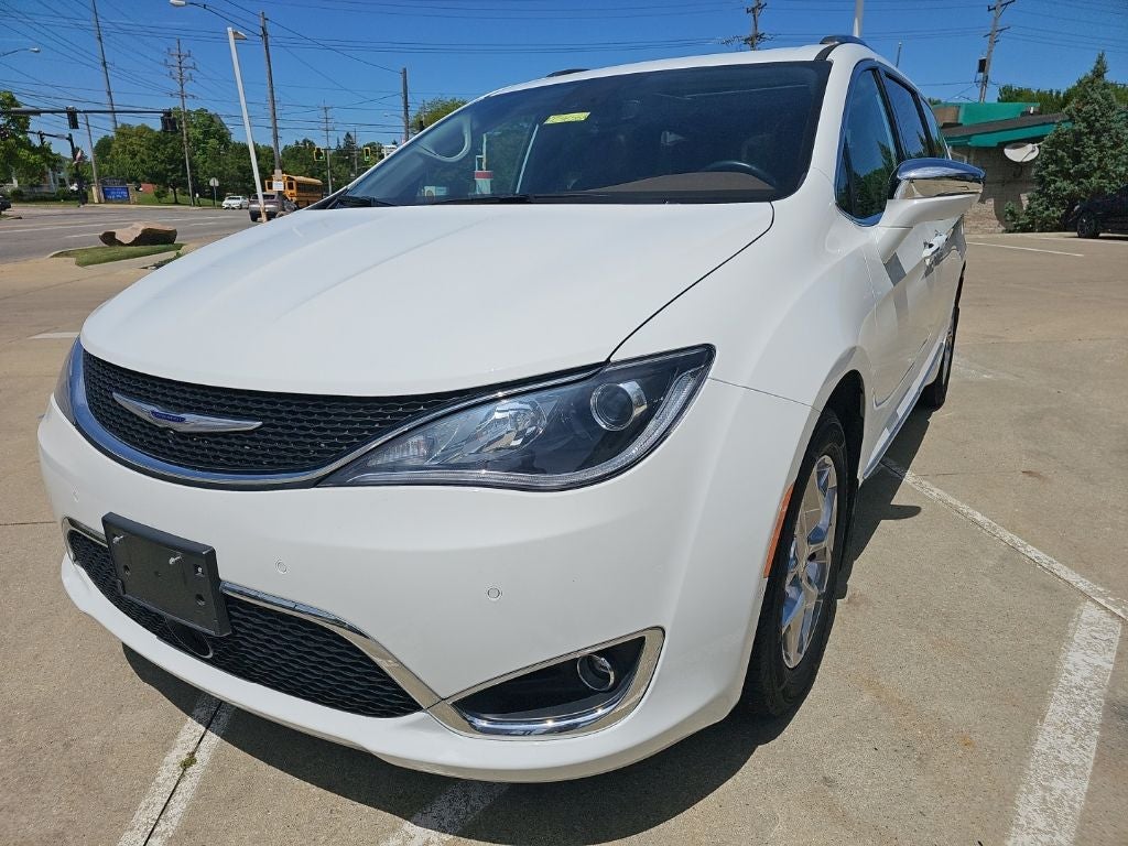 2019 Chrysler Pacifica Limited