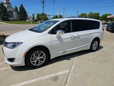 2019 Chrysler Pacifica Limited