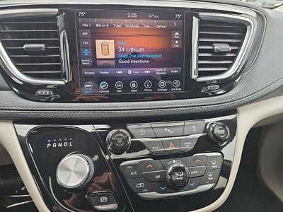 2020 Chrysler Pacifica Limited