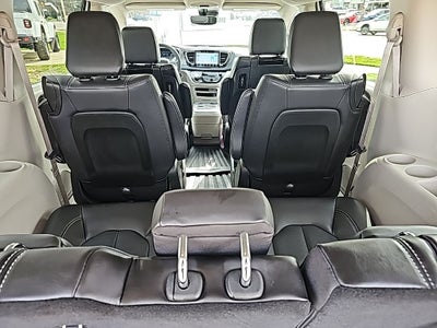 2024 Chrysler Pacifica Hybrid Road Tripper