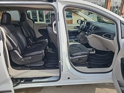 2024 Chrysler Pacifica Hybrid Road Tripper