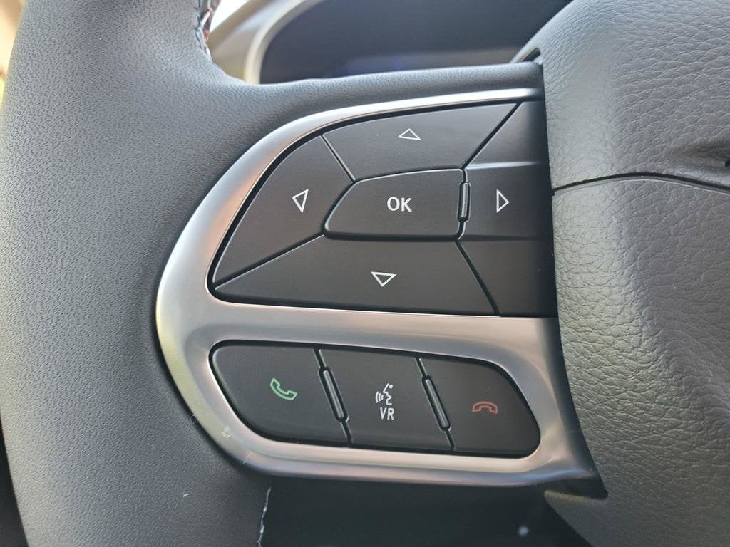 2027 Chrysler Pacifica PACIFICA SELECT AWD