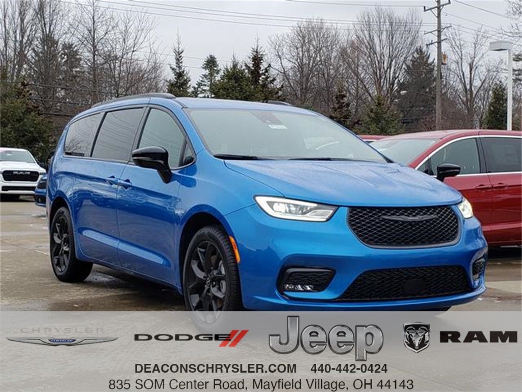 2026 Chrysler Pacifica PACIFICA SELECT AWD