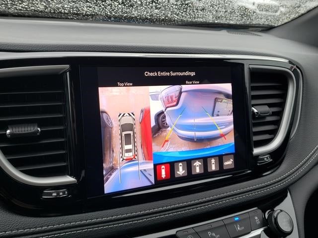 2026 Chrysler Pacifica PACIFICA SELECT AWD