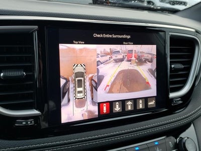 2026 Chrysler Pacifica PACIFICA SELECT AWD