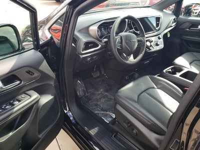 2026 Chrysler Pacifica PACIFICA SELECT AWD