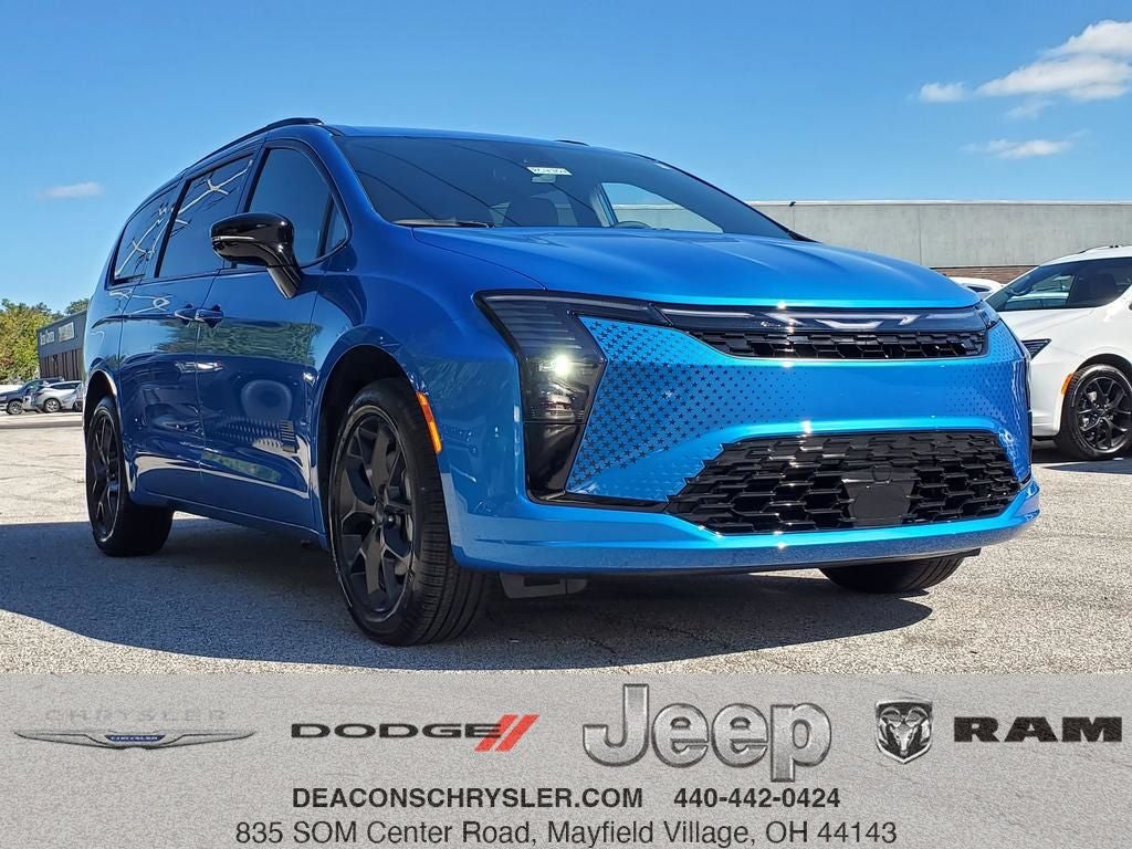 2027 Chrysler Pacifica PACIFICA SELECT AWD