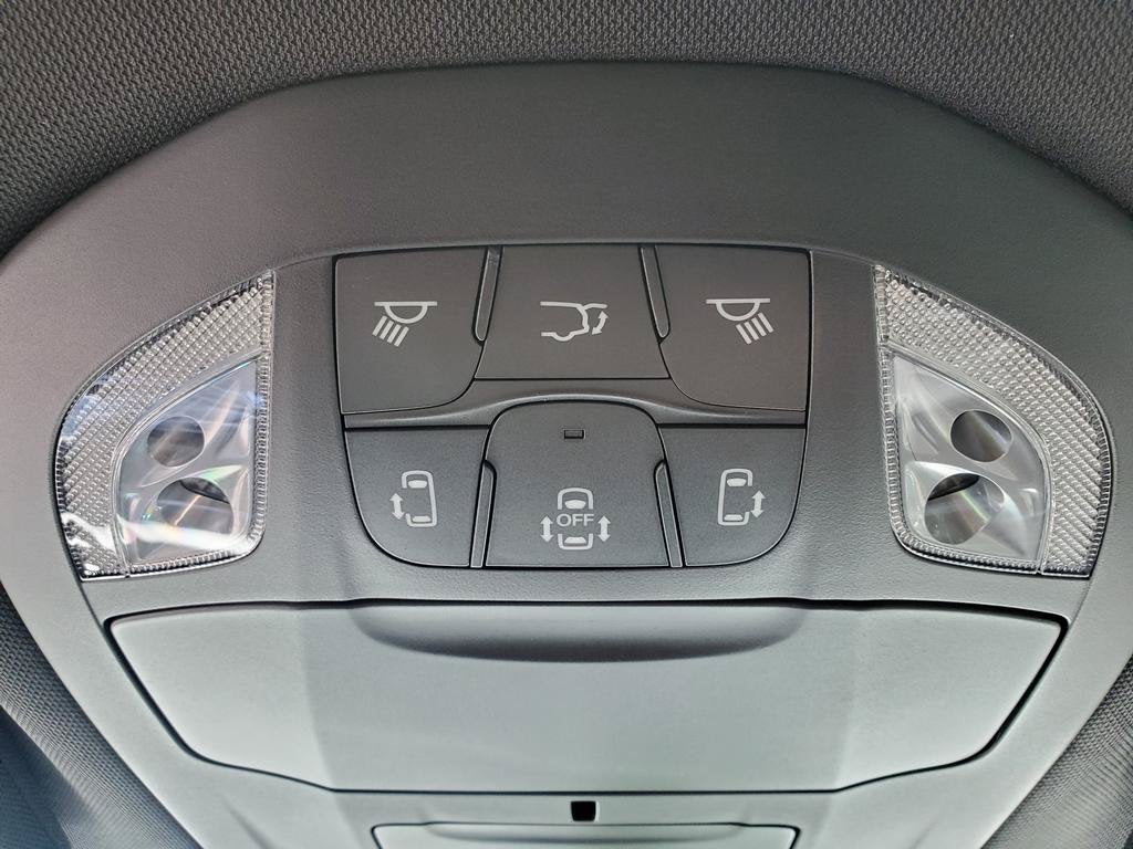 2027 Chrysler Pacifica PACIFICA SELECT AWD