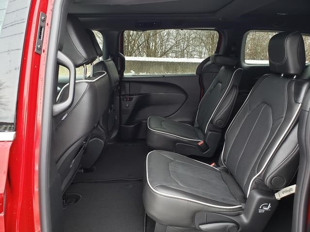 2026 Chrysler Pacifica PACIFICA LIMITED AWD