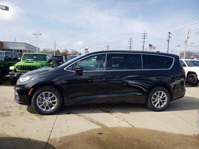 2026 Chrysler Pacifica PACIFICA LIMITED AWD