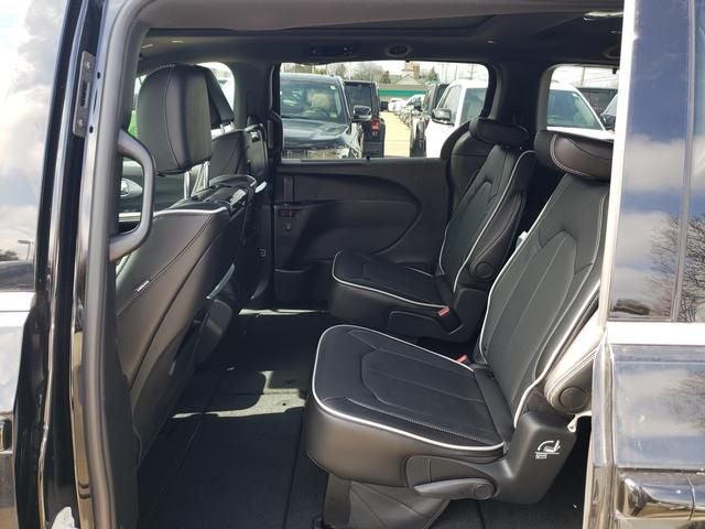 2026 Chrysler Pacifica PACIFICA LIMITED AWD