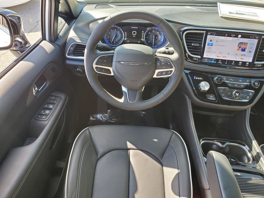 2027 Chrysler Pacifica PACIFICA LIMITED AWD