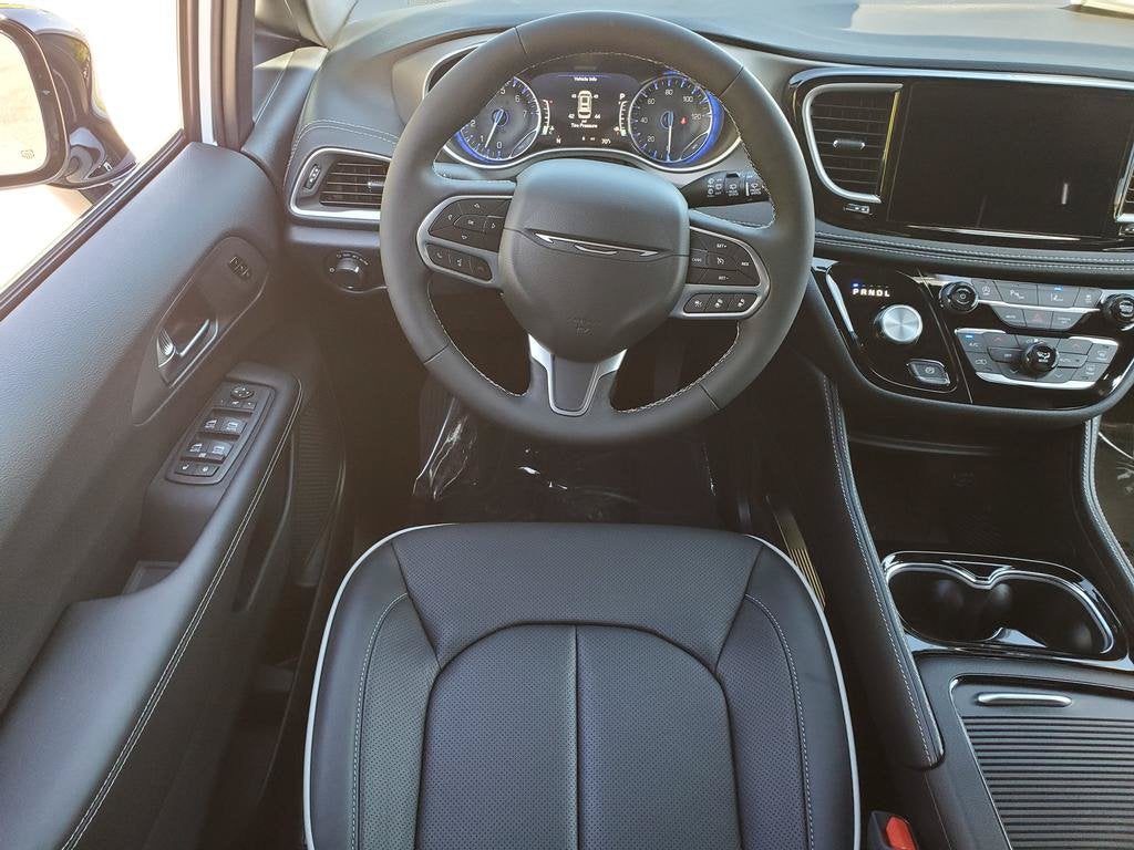2027 Chrysler Pacifica PACIFICA LIMITED AWD