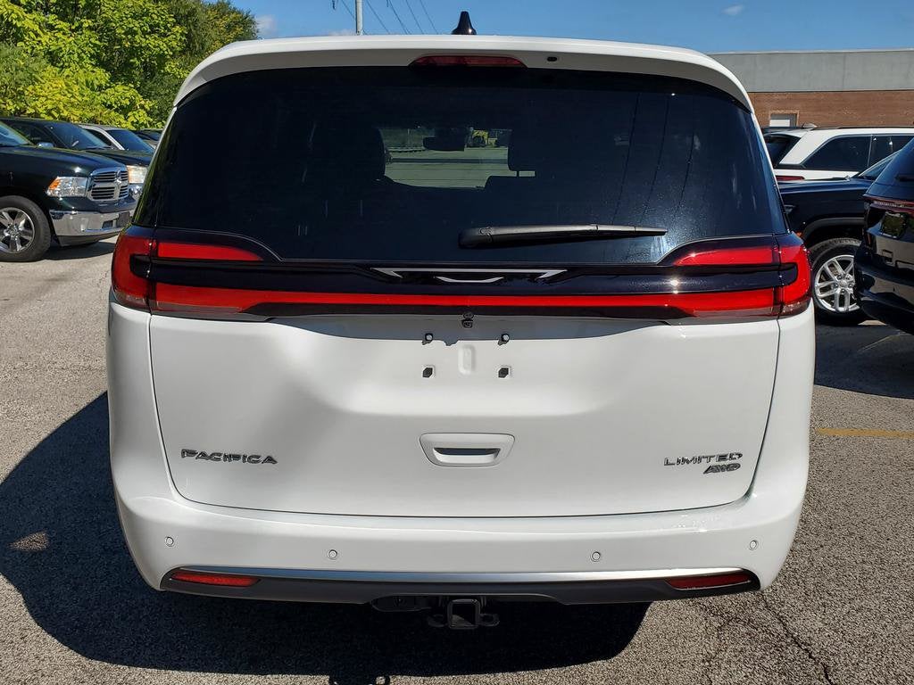 2027 Chrysler Pacifica PACIFICA LIMITED AWD