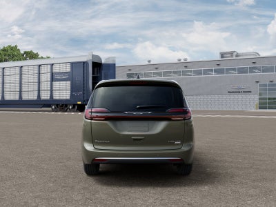 2027 Chrysler Pacifica PACIFICA LIMITED AWD