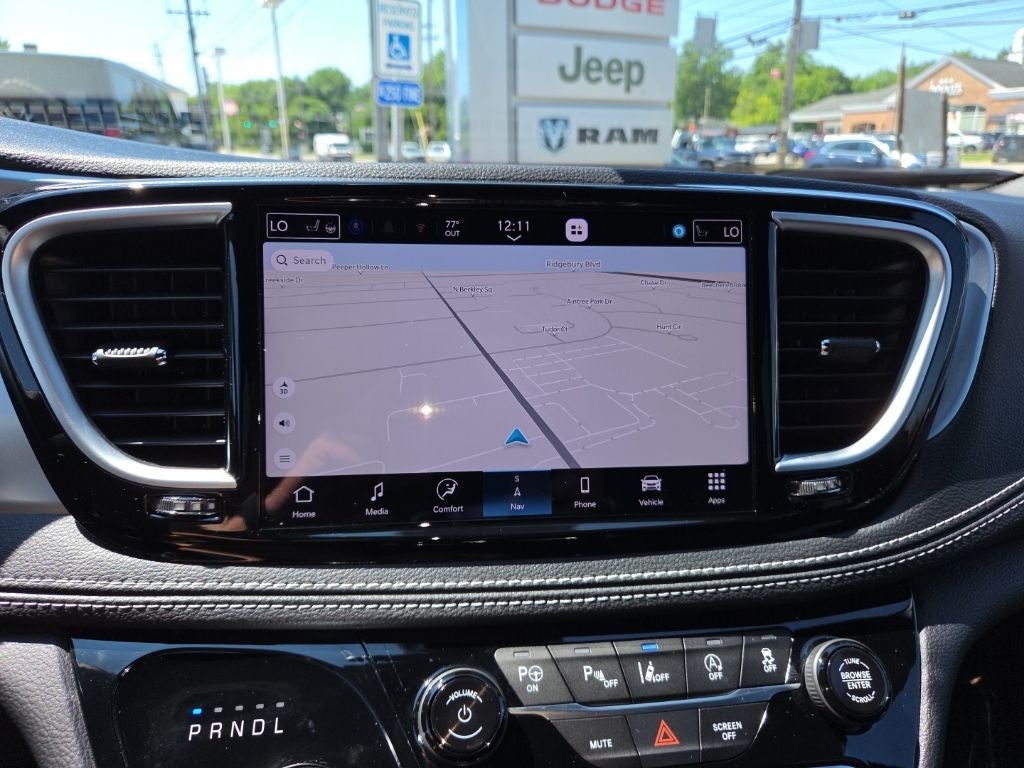 2025 Chrysler Pacifica Limited AWD