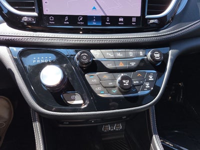 2025 Chrysler Pacifica Limited AWD