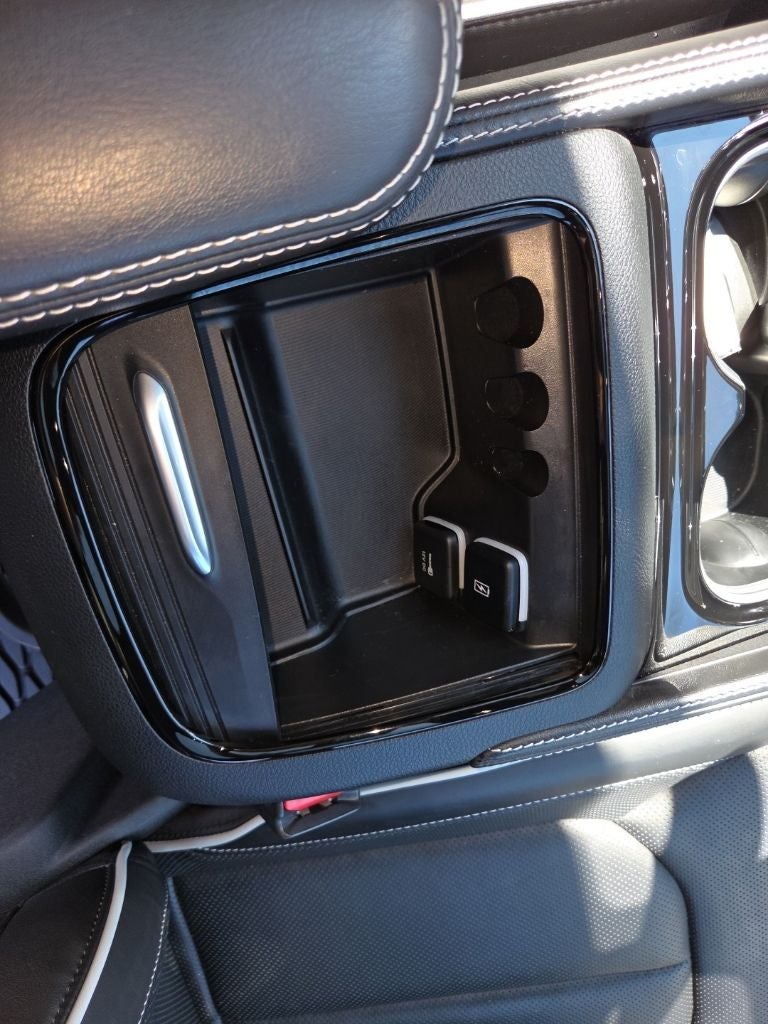 2025 Chrysler Pacifica Limited AWD