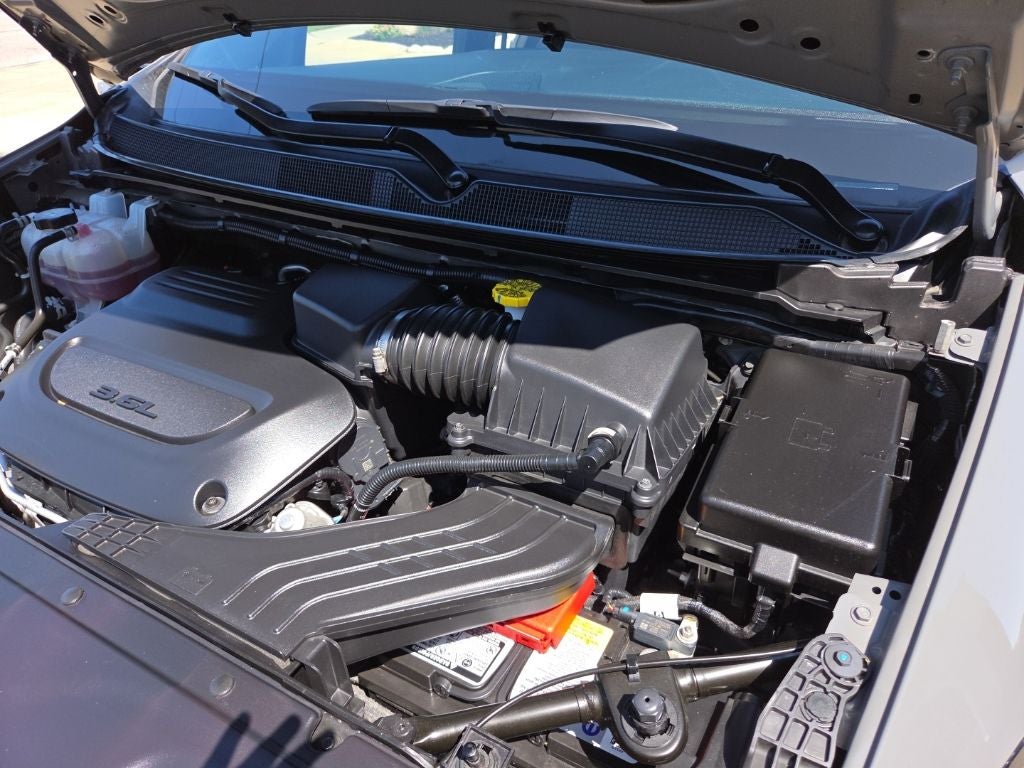 2025 Chrysler Pacifica Limited AWD