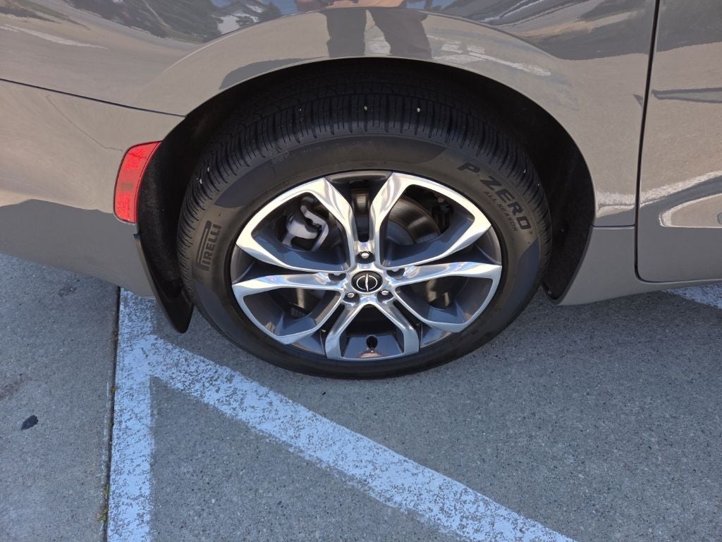 2025 Chrysler Pacifica Limited AWD