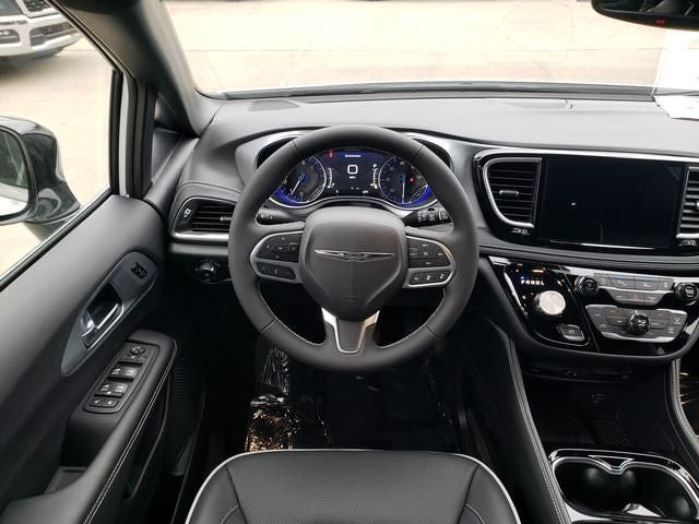 2026 Chrysler Pacifica PACIFICA LIMITED AWD
