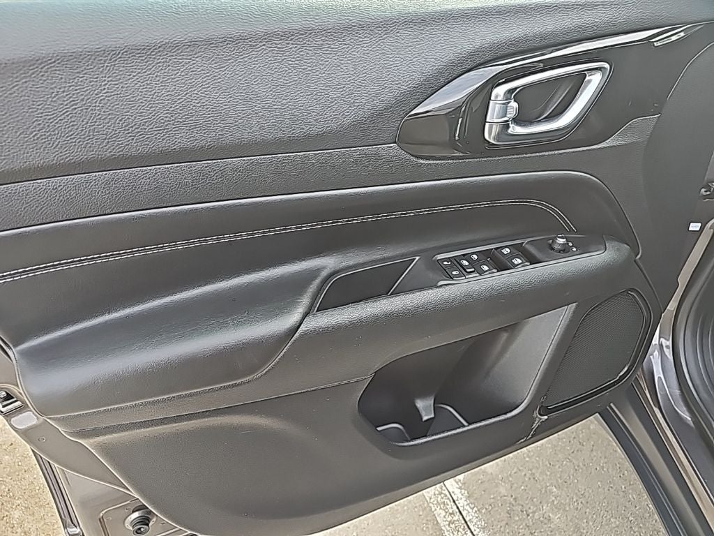 2022 Jeep Compass Altitude