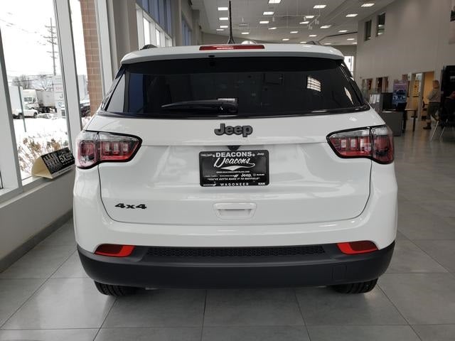 2025 Jeep Compass COMPASS LATITUDE 4X4