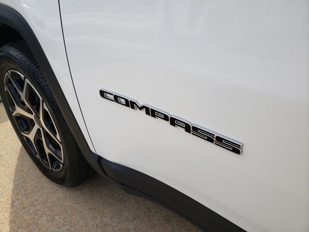 2026 Jeep Compass COMPASS LIMITED 4X4