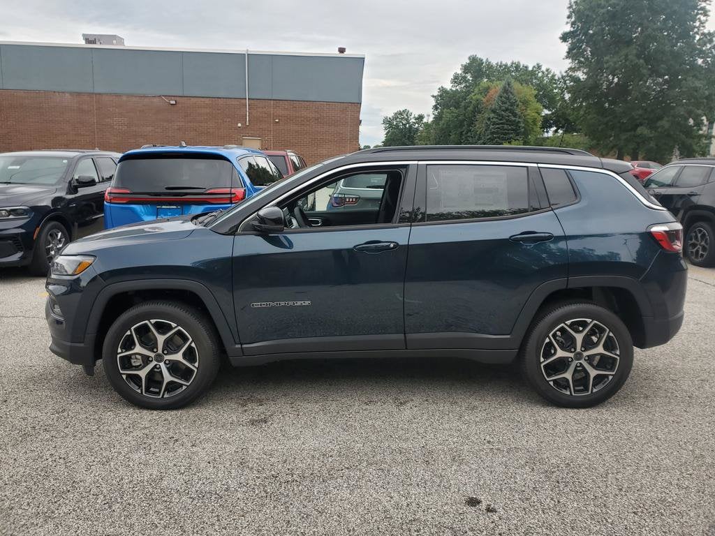 2026 Jeep Compass COMPASS LIMITED 4X4
