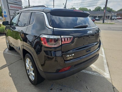 2022 Jeep Compass Latitude Lux 4x4