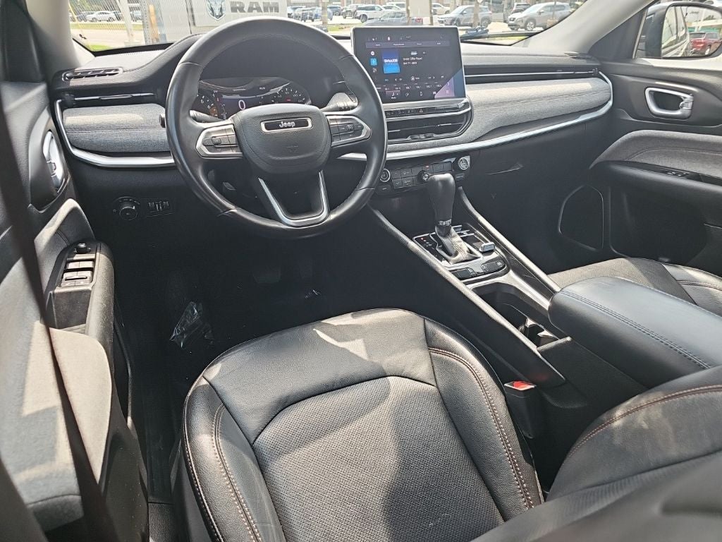 2022 Jeep Compass Latitude Lux 4x4